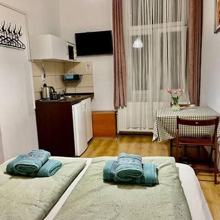 A13 Parliament Sunflower Cozy Apartment Budapest Exterior photo
