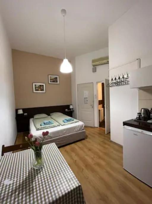 A13 Parliament Sunflower Cozy Apartment Budapest Exterior photo