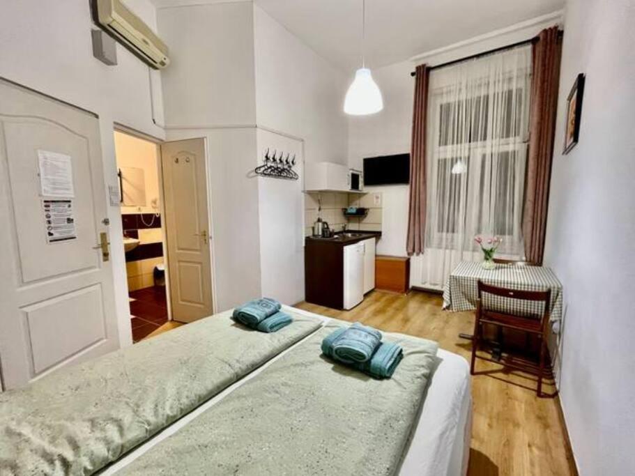 A13 Parliament Sunflower Cozy Apartment Budapest Exterior photo